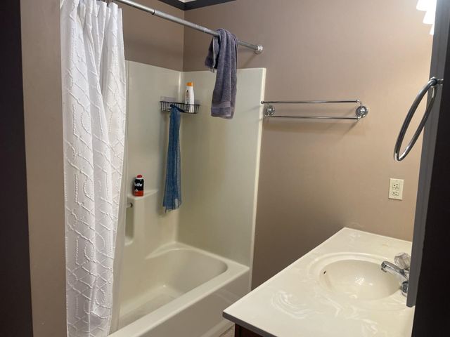 112 ARROWHEAD LN, Stuarts Draft, VA 24477