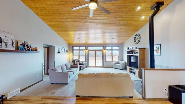 N16040 County Road K, Galesville, WI 54630