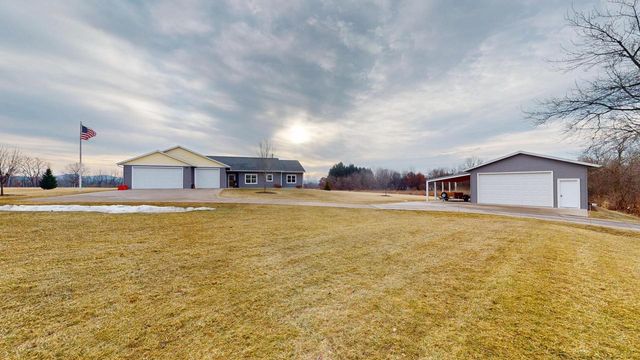 N16040 County Road K, Galesville, WI 54630