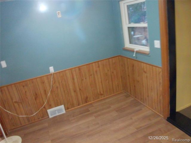 4656 Toepfer Road, Warren, MI 48091