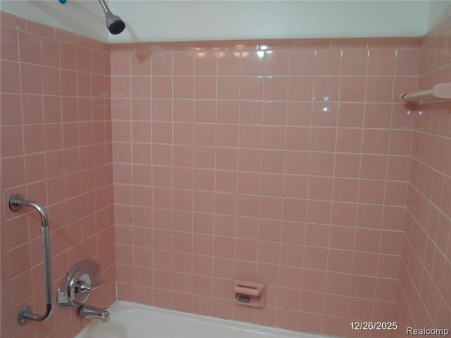 4656 Toepfer Road, Warren, MI 48091