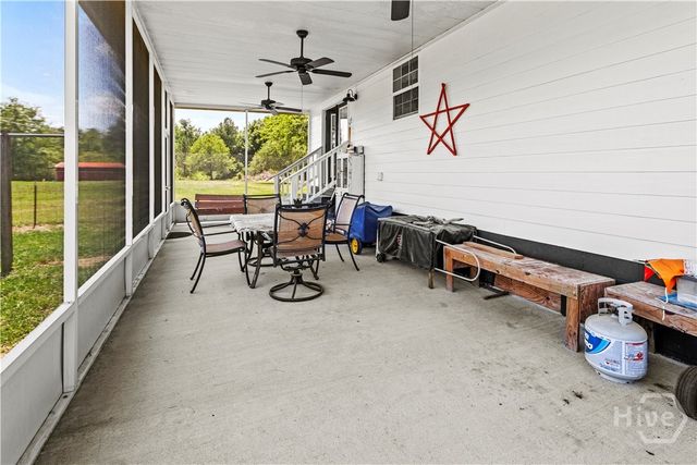 315 Jeanies Road, Hinesville, GA 31313
