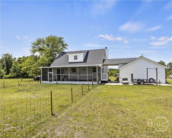 315 Jeanies Road, Hinesville, GA 31313