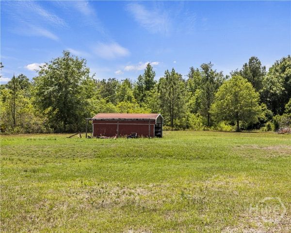 315 Jeanies Road, Hinesville, GA 31313
