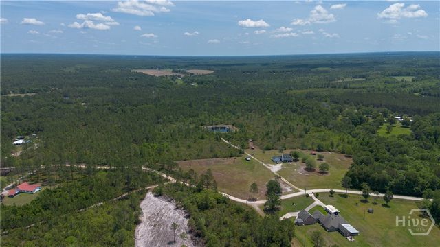 315 Jeanies Road, Hinesville, GA 31313