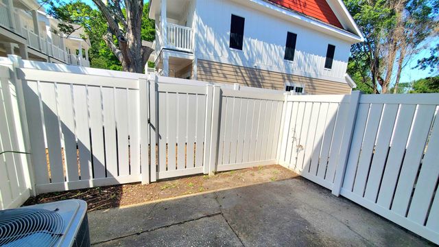 509 67th Ave. N, Myrtle Beach, SC 29572