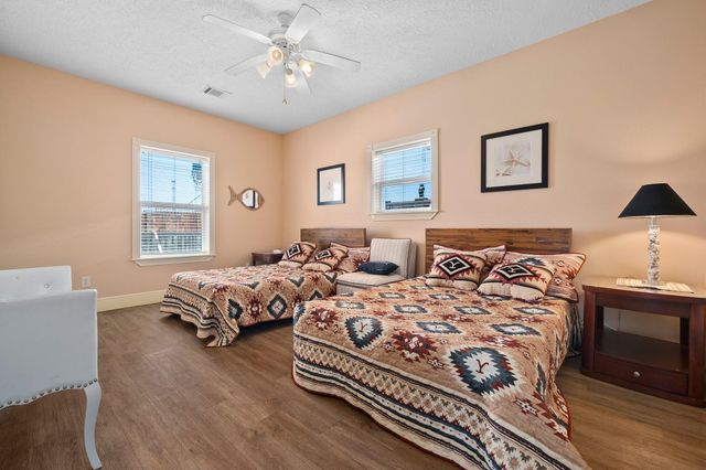 970 Bolivar Dunes Boulevard, Gilchrist, TX 77617