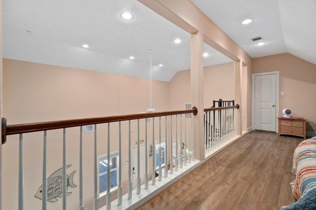 970 Bolivar Dunes Boulevard, Gilchrist, TX 77617