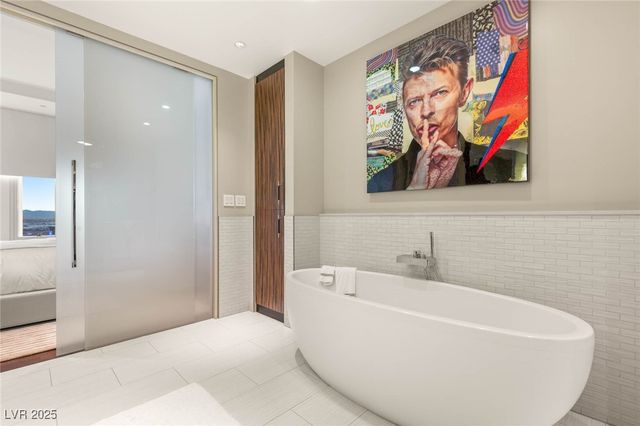 3750 Las Vegas Boulevard 3302, Las Vegas, NV 89158