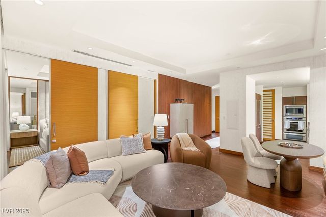 3750 Las Vegas Boulevard 3302, Las Vegas, NV 89158