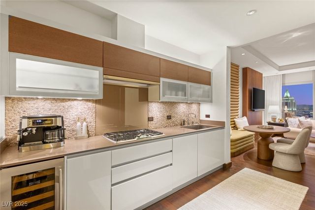 3750 Las Vegas Boulevard 3302, Las Vegas, NV 89158