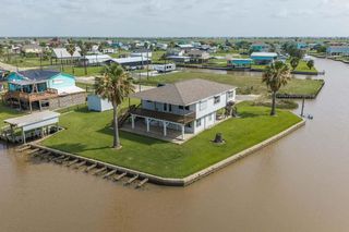 1304 County Road 202, Sargent, TX 77414