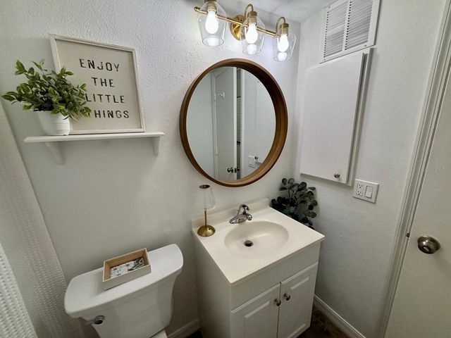 3700 S OSPREY AVENUE 112, Sarasota, FL 34239