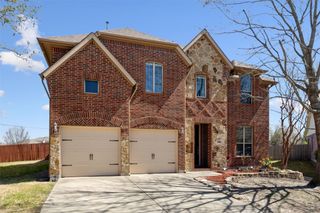 888 Honey Locust Drive, Fate, TX 75087