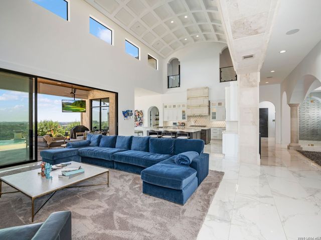 23 Grand Terrace, San Antonio, TX 78257