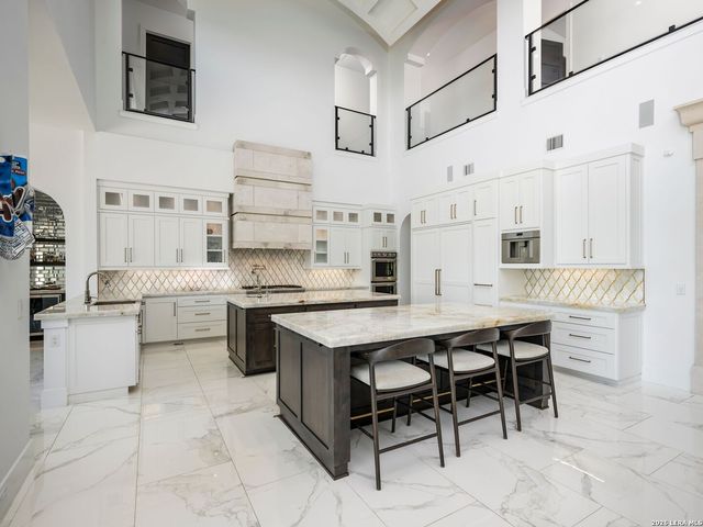 23 Grand Terrace, San Antonio, TX 78257