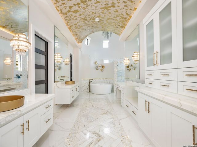 23 Grand Terrace, San Antonio, TX 78257