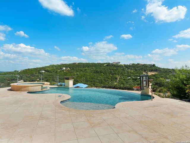 23 Grand Terrace, San Antonio, TX 78257
