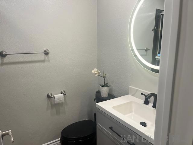 7123 Camino Degrazia 132, San Diego, CA 92111