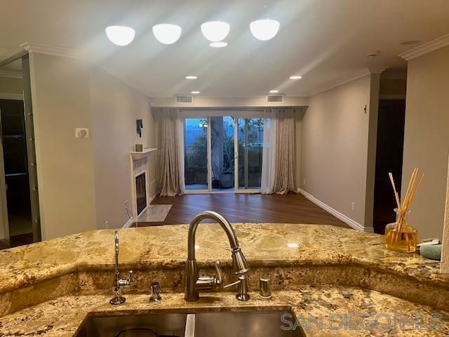 7123 Camino Degrazia 132, San Diego, CA 92111