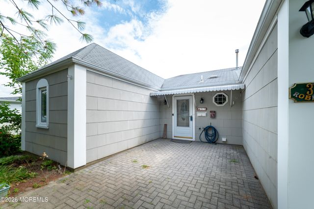 37 Watkins Road, Brick, NJ 08724