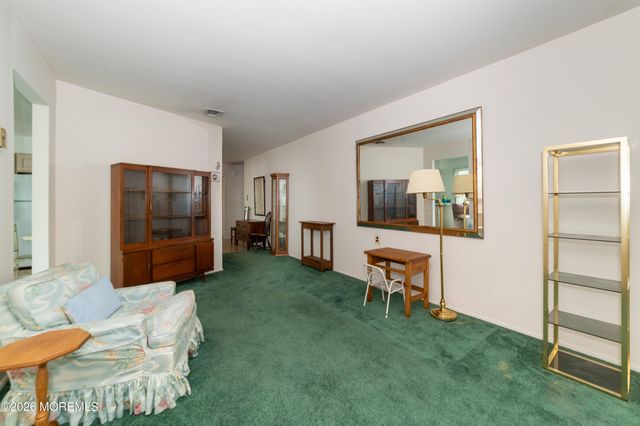37 Watkins Road, Brick, NJ 08724