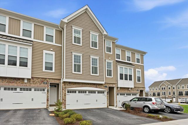 12 LILA LN, Downingtown, PA 19335