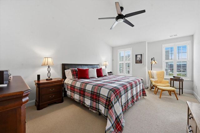 12 LILA LN, Downingtown, PA 19335