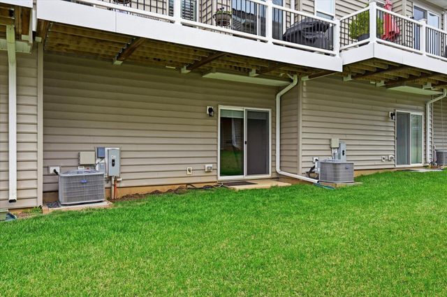 12 LILA LN, Downingtown, PA 19335