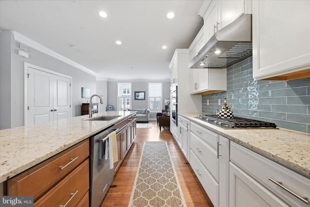 12 LILA LN, Downingtown, PA 19335