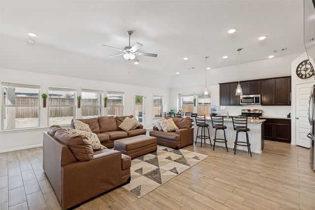1425 Bellaire Street, Celina, TX 75009