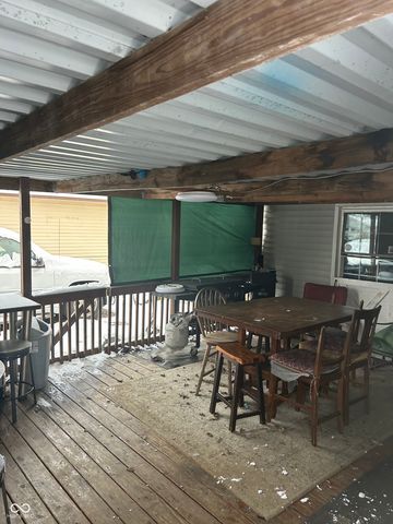 151 Schaefer Drive, Hope, IN 47246