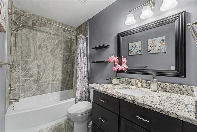 808 Old Stage Road, Pleasant Hill, MO 64080