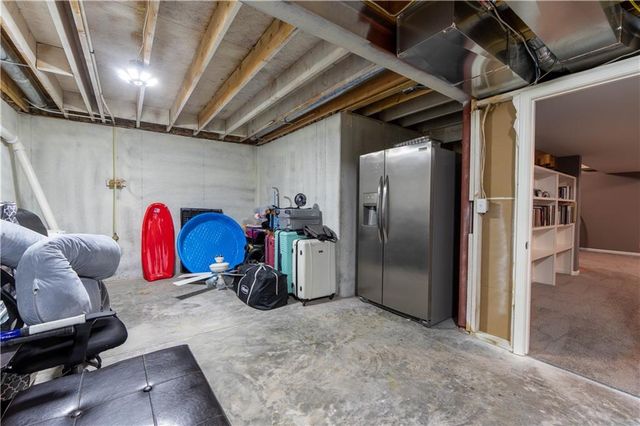808 Old Stage Road, Pleasant Hill, MO 64080