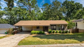 4 Pilot Point Place, Little Rock, AR 72205