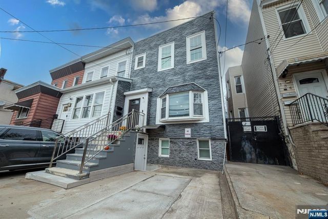 136 North Street, Jersey City, NJ 07307