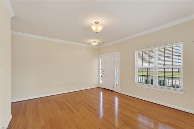 1032 Snead DR, Suffolk, VA 23434