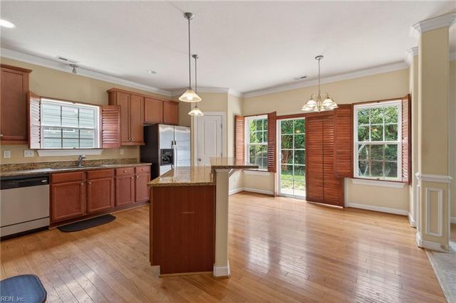 1032 Snead DR, Suffolk, VA 23434