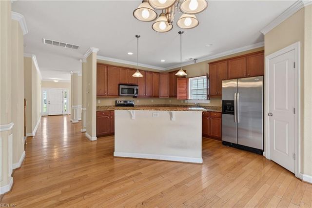 1032 Snead DR, Suffolk, VA 23434