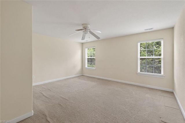 1032 Snead DR, Suffolk, VA 23434