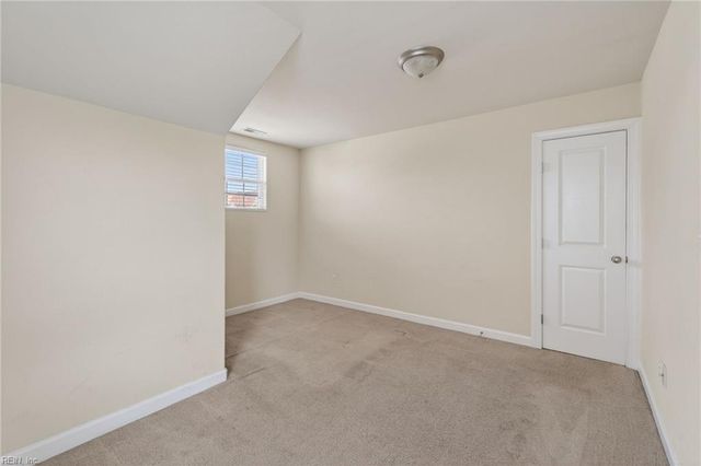 1032 Snead DR, Suffolk, VA 23434