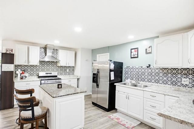 12970 Highway 8 Business SPC 65, El Cajon, CA 92021