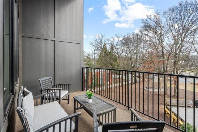 967 Lang SE Way, Atlanta, GA 30316