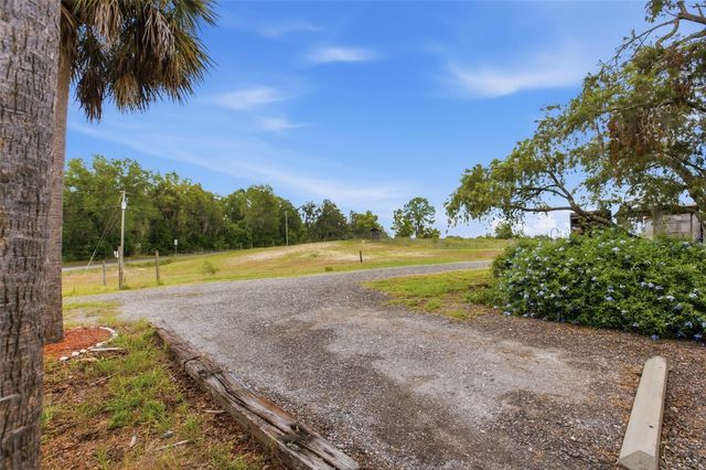 40832 RIVER ROAD, Dade City, FL 33525