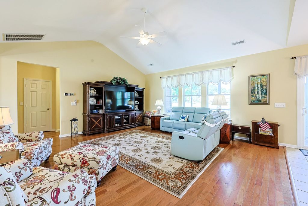634 W Chatman Dr., Calabash, NC 28467 — photo 3