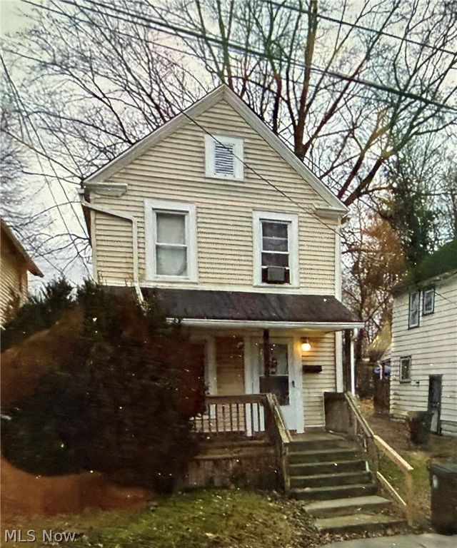 384 W Bartges Street, Akron, OH 44307