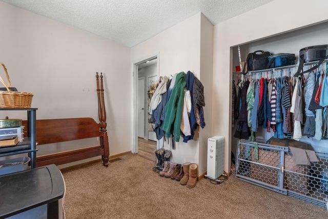 519 Crest Lane, Jonesville, MI 49250