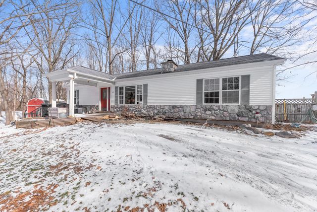 519 Crest Lane, Jonesville, MI 49250