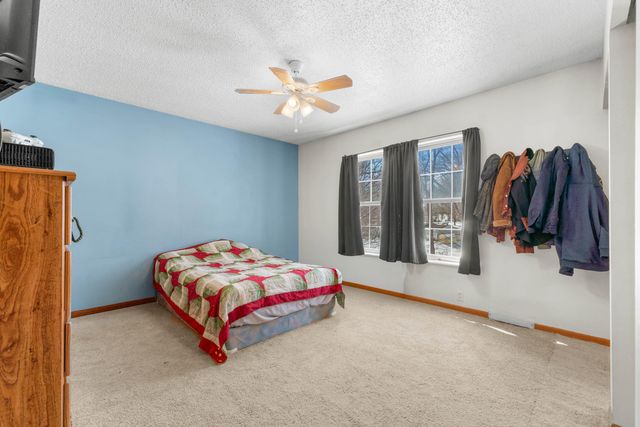 519 Crest Lane, Jonesville, MI 49250