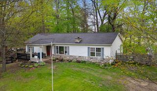 519 Crest Lane, Jonesville, MI 49250